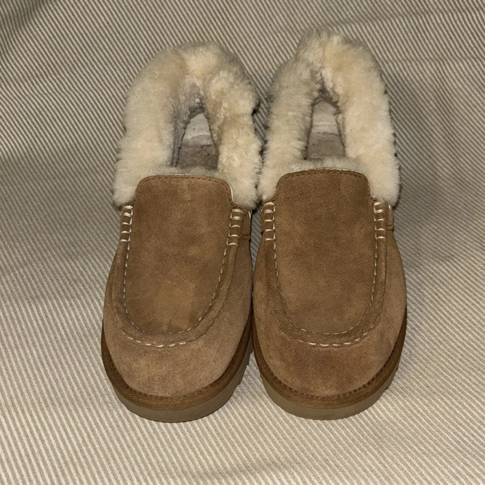 UGG Women's Brown Suede Moccasins with Shearling - Picture 2 of 4